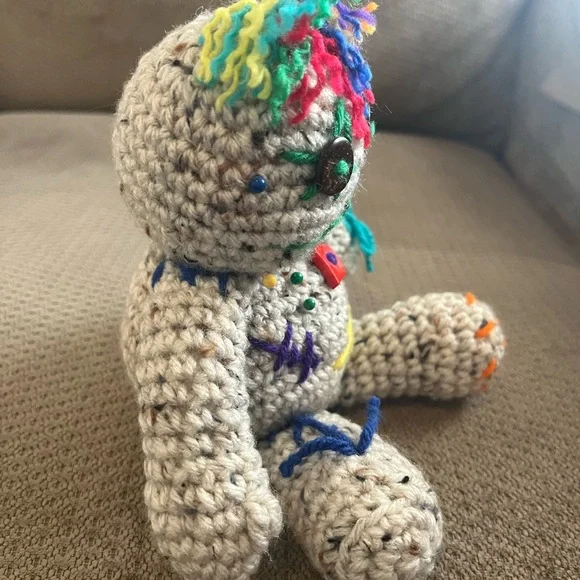 Voodoo doll pin cushion - Picture 2 of 3